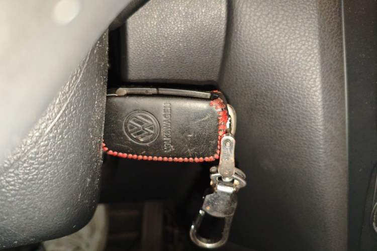 Used Volkswagen Sagitar 2014 Revised Version 1.6L Automatic Comfort Edition Vehicle Key