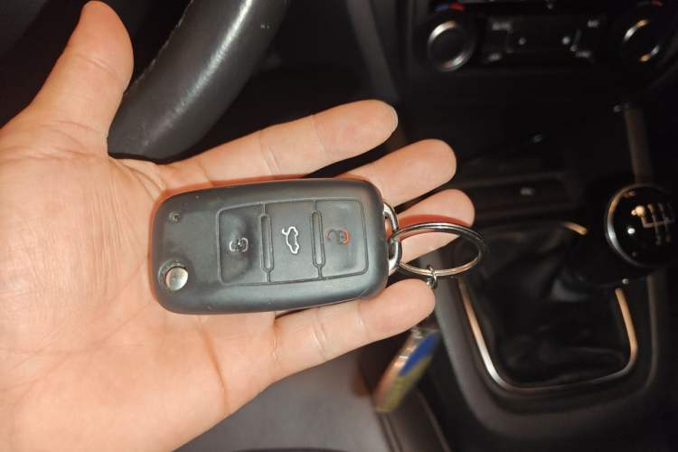 Used Volkswagen Sagitar 2014 Revised Version 1.4TSI Manual Luxury Edition Vehicle Key