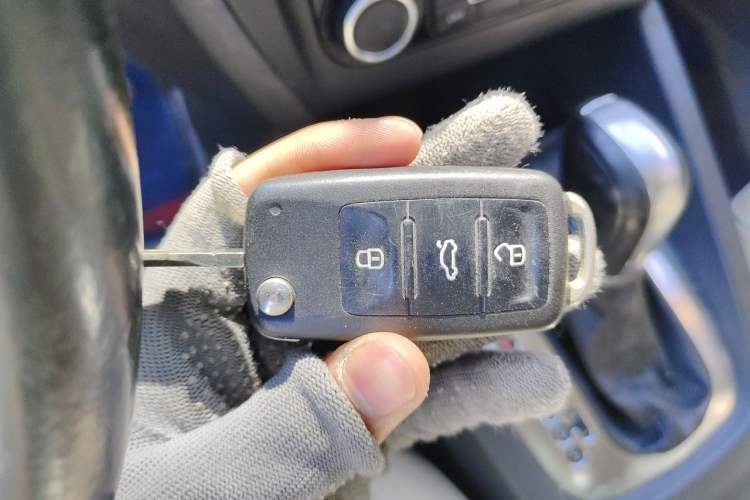 Used Volkswagen Sagitar 2014 1.4TSI Automatic Luxury Model Vehicle Key