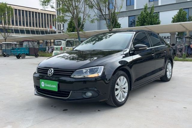 Volkswagen Sagitar 2014 1.6L Manual Comfort Model usado