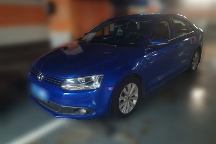 Used Volkswagen Sagitar 2014 1.4TSI Automatic Luxury Model Guazi used car, China used car export, Used car for sale, Used Volkswagen cars, Cheapest cars for sale
