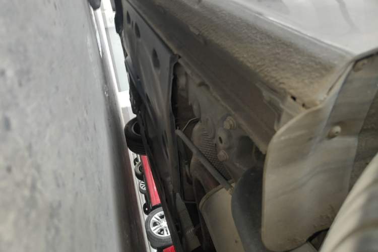 Used Volkswagen Sagitar 2014 Revised Version 1.6L Automatic Comfort Edition Chassis Rear Left