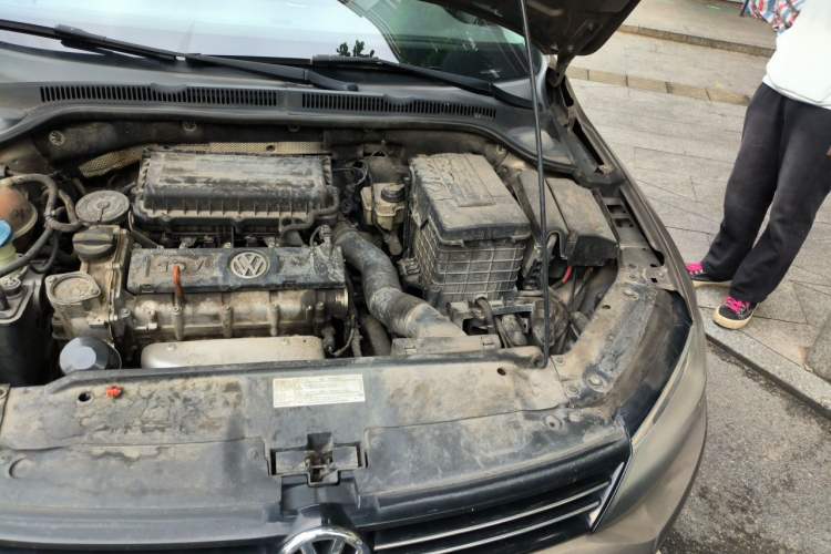 Used Volkswagen Sagitar 2014 Revised Version 1.6L Automatic Comfort Edition Engine Bay Left