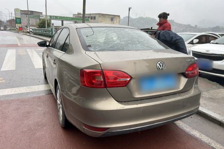 Used Volkswagen Sagitar 2014 1.6L Manual Comfort Model Exterior 3