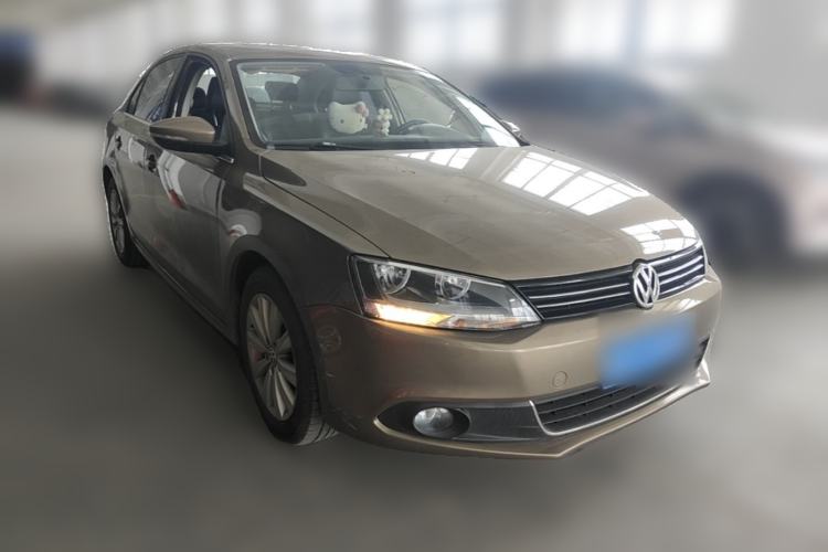 Used Volkswagen Sagitar 2014 Revised Version 1.6L Automatic Comfort Edition Front Right 45 Deg