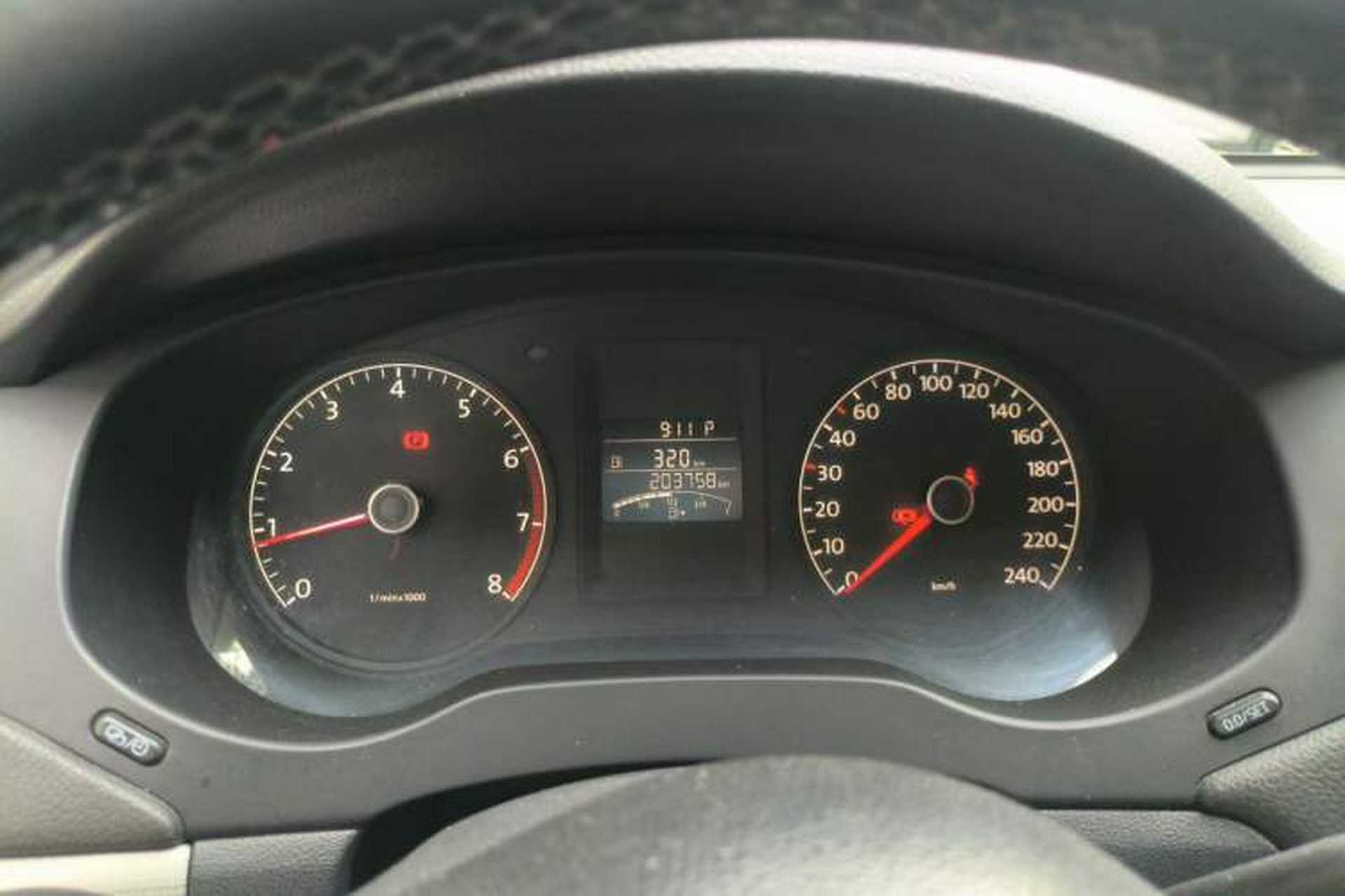 Used Volkswagen Sagitar 2014 Revised Version 1.6L Automatic Comfort Edition Instrument Cluster