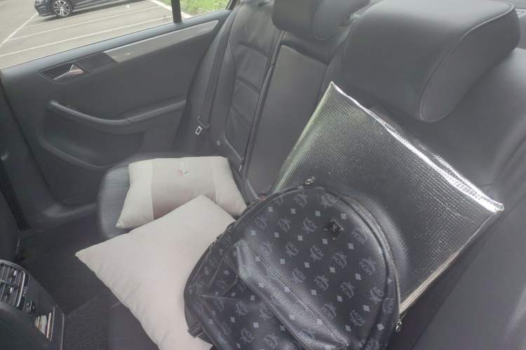 Used Volkswagen Sagitar 2014 1.6L Automatic Comfort Model Left Rear Seat