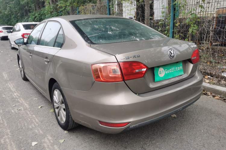 Used Volkswagen Sagitar 2014 Revised Version 1.6L Manual Comfort Edition Rear Left 45 Deg