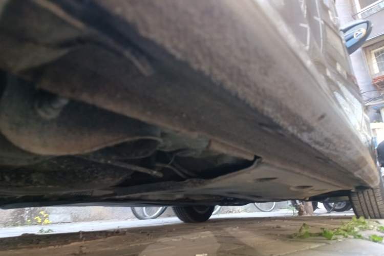 Used Volkswagen Sagitar 2014 1.6L Automatic Comfort Model Chassis Rear Right
