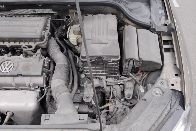 Used Volkswagen Sagitar 2014 Revised Version 1.6L Automatic Comfort Edition Engine Bay Left