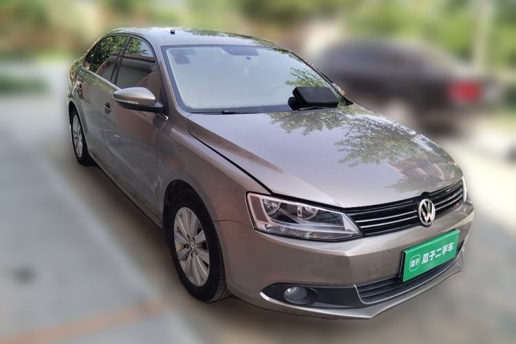 Used Volkswagen Sagitar 2014 Revised Version 1.4TSI Automatic Luxury Edition Front Right 45 Deg