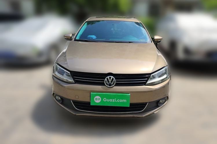 Used Volkswagen Sagitar 2014 1.6L Automatic Comfort Model Front