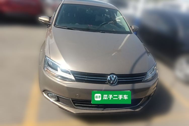 Used Volkswagen Sagitar 2014 Revised Version 1.6L Automatic Comfort Edition Front