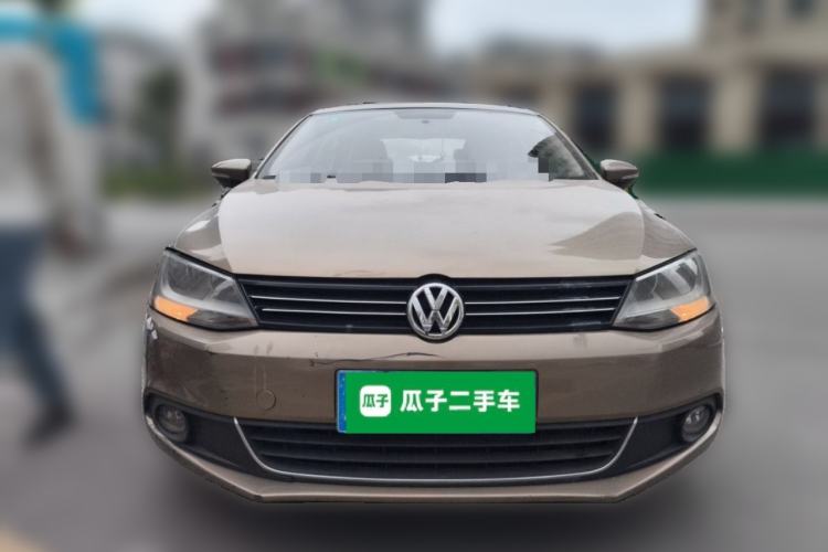Used Volkswagen Sagitar 2014 1.6L Automatic Comfort Model Front