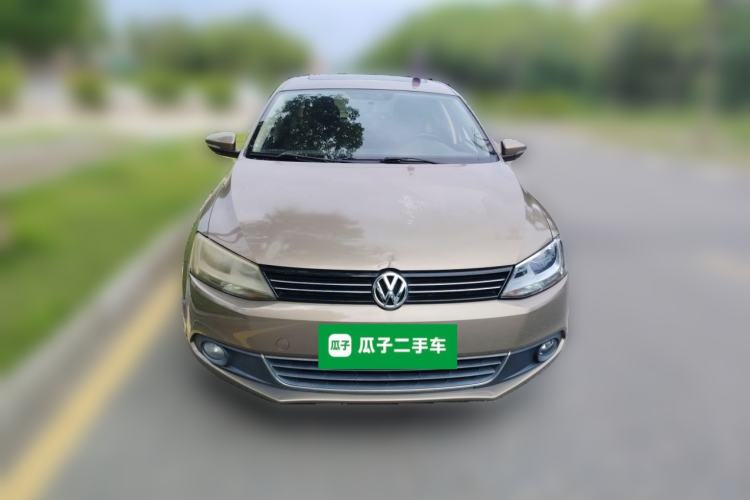 Used Volkswagen Sagitar 2014 Revised Version 1.6L Automatic Comfort Edition Front