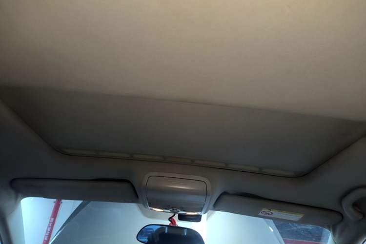 Used Volkswagen Sagitar 2014 Revised Version 1.6L Manual Leading Edition Headliner