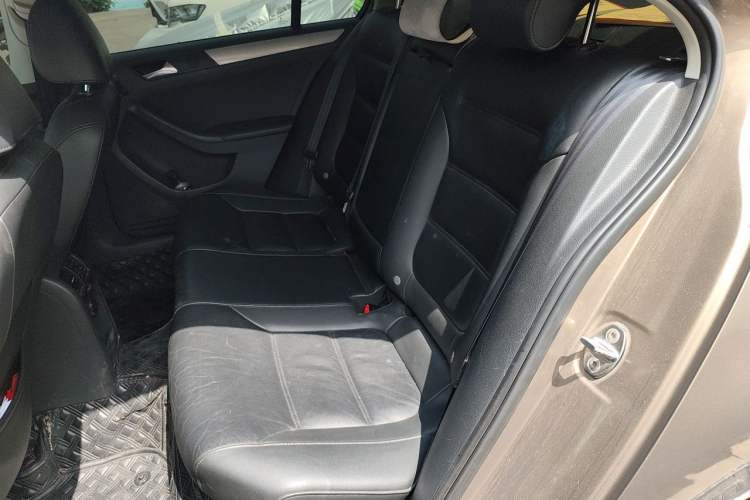 Used Volkswagen Sagitar 2014 1.6L Automatic Comfort Model Left Rear Seat