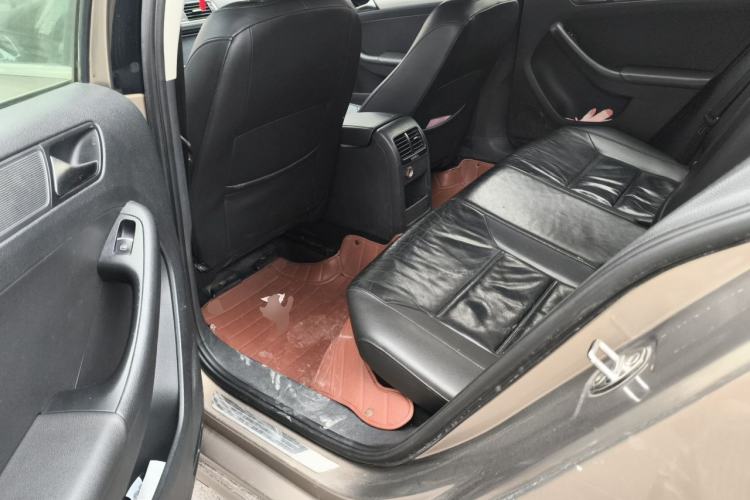Used Volkswagen Sagitar 2014 1.6L Automatic Comfort Model Left Rear Seat
