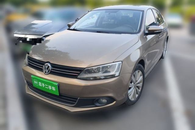 Volkswagen Sagitar 2014 1.6L Automatic Comfort Model مستعملة