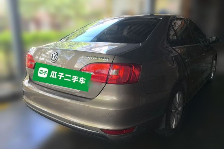 Used Volkswagen Sagitar 2014 1.6L Automatic Comfort Model Rear Right 45 Deg