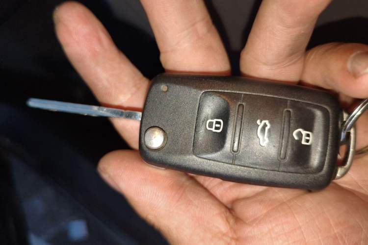 Used Volkswagen Sagitar 2014 1.6L Automatic Comfort Model Vehicle Key