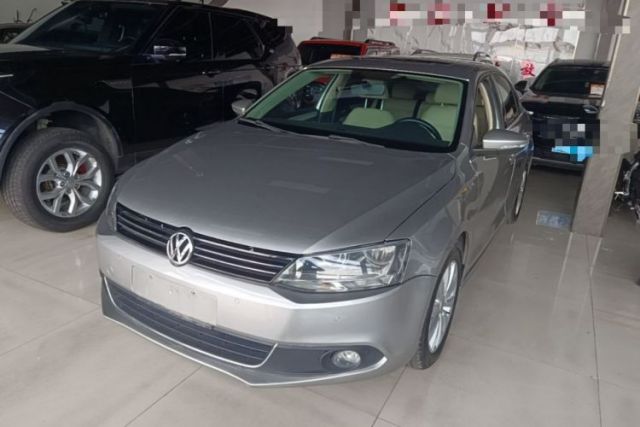 Used Volkswagen Sagitar 2014 Revised Version 1.4TSI Automatic Luxury Edition