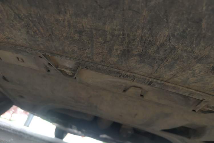 Used Volkswagen Sagitar 2014 1.6L Manual Comfort Model Chassis Front