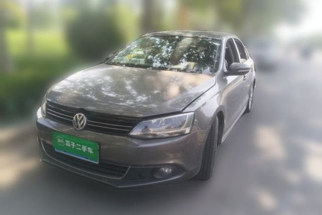 Używany Volkswagen Sagitar 2014 1.4TSI Manual Luxury Model