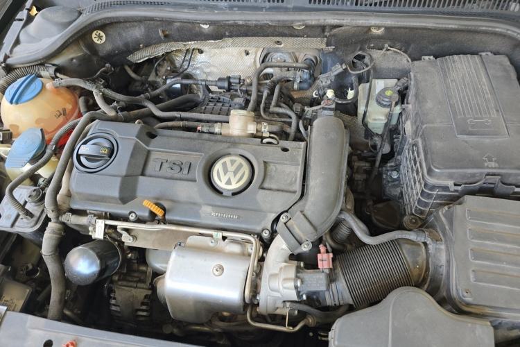Used Volkswagen Sagitar 2014 1.4TSI Automatic Fashion Edition Engine Bay