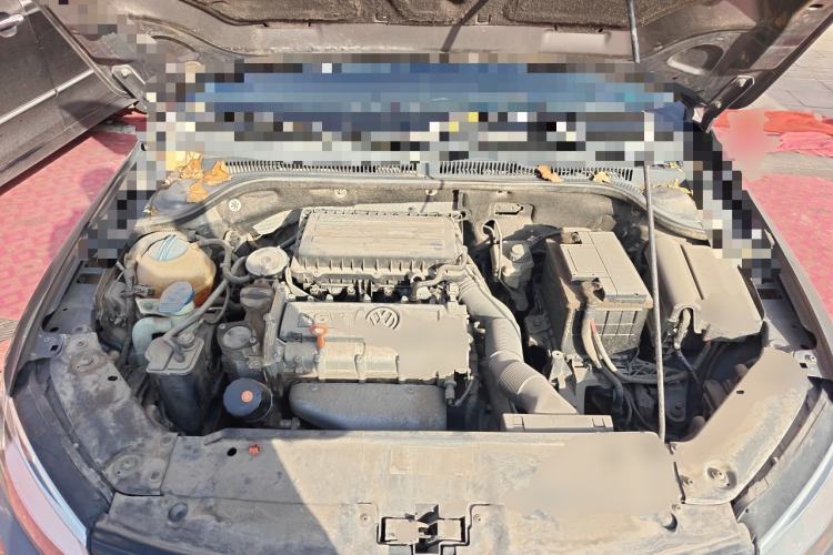 Used Volkswagen Sagitar 2014 Revised Version 1.6L Manual Comfort Edition Engine Bay