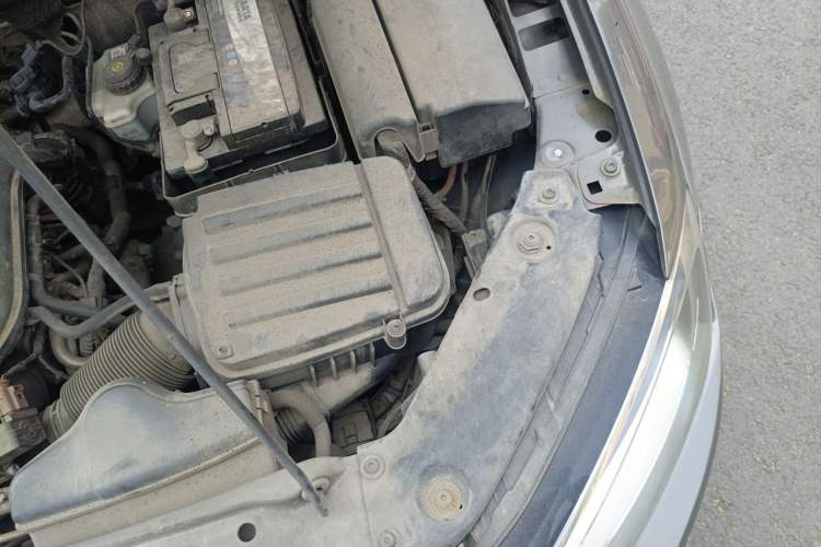 Used Volkswagen Sagitar 2014 1.4TSI Automatic Fashion Edition Engine Bay Left