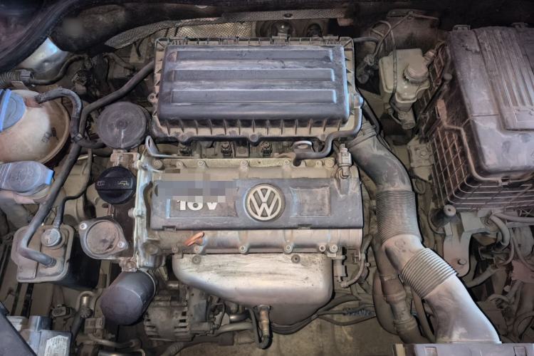 Used Volkswagen Sagitar 2014 1.6L Automatic Comfort Model Engine Bay