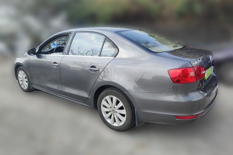 Used Volkswagen Sagitar 2014 Revised Version 1.6L Automatic Comfort Edition Exterior 2