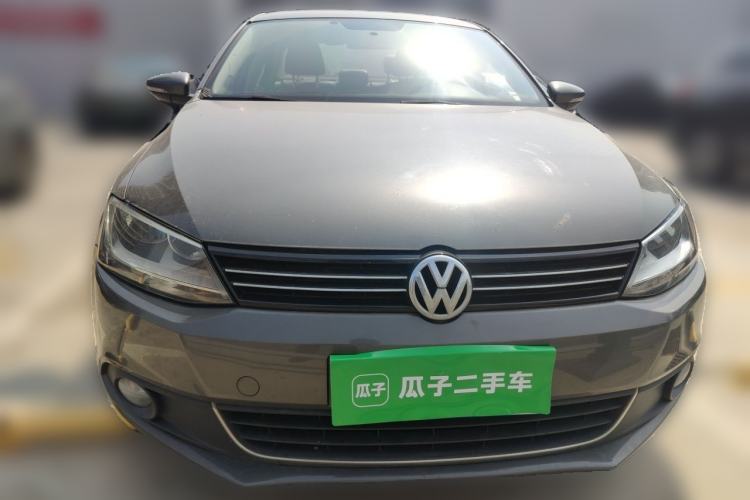 Used Volkswagen Sagitar 2014 Revised Version 1.6L Automatic Comfort Edition Front