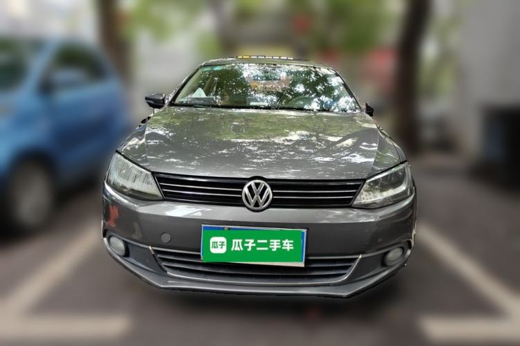 Used Volkswagen Sagitar 2014 Revised Version 1.6L Manual Comfort Edition Front