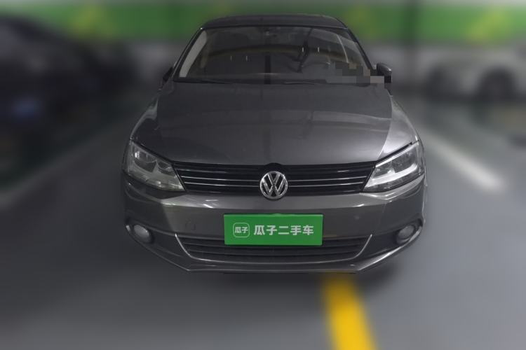 Used Volkswagen Sagitar 2014 1.6L Automatic Comfort Model Front