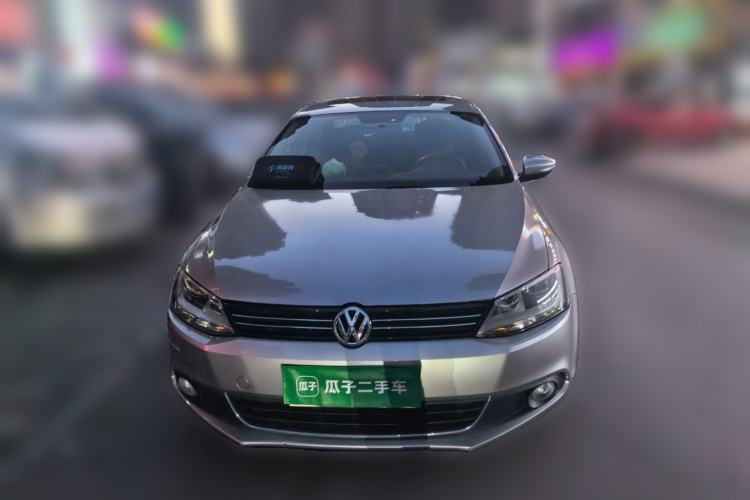 Used Volkswagen Sagitar 2014 1.6L Automatic Comfort Model Front