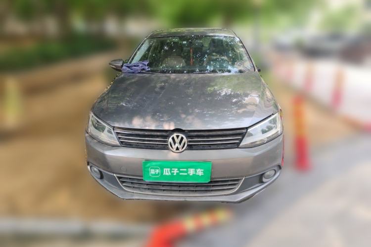Used Volkswagen Sagitar 2014 1.6L Automatic Comfort Model Front