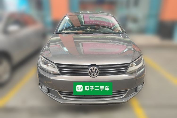 Used Volkswagen Sagitar 2014 1.6L Automatic Comfort Model Front