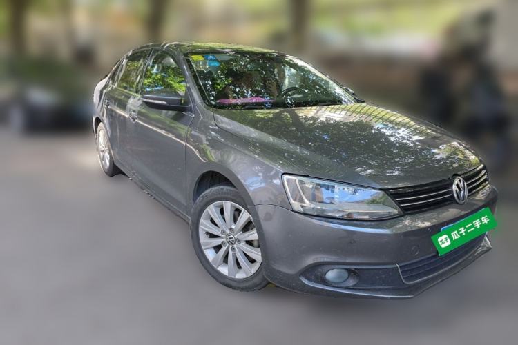 Used Volkswagen Sagitar 2014 1.4TSI Automatic Fashion Edition Front Right 45 Deg
