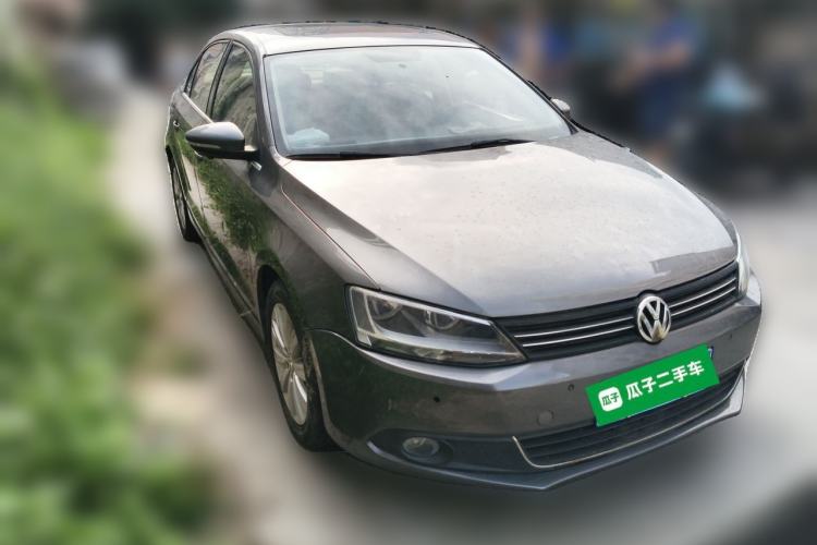 Used Volkswagen Sagitar 2014 Revised Version 1.6L Manual Comfort Edition Front Right 45 Deg
