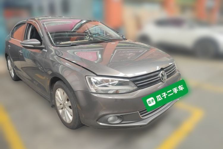 Used Volkswagen Sagitar 2014 1.6L Automatic Comfort Model Front Right 45 Deg