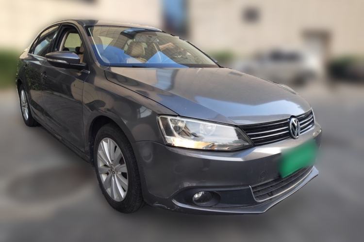 Used Volkswagen Sagitar 2014 1.6L Automatic Comfort Model Front Right 45 Deg
