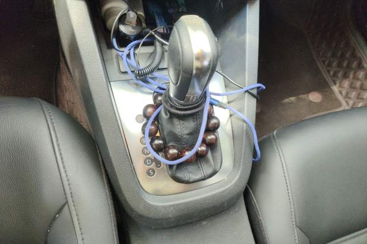Used Volkswagen Sagitar 2014 1.4TSI Automatic Luxury Model Gear Lever