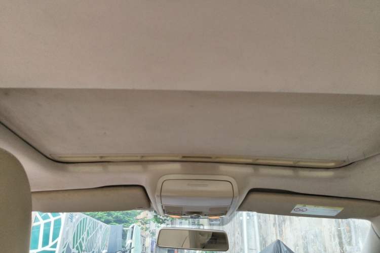 Used Volkswagen Sagitar 2014 Revised Version 1.6L Manual Comfort Edition Headliner