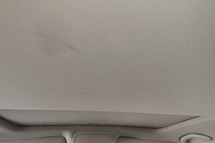 Used Volkswagen Sagitar 2014 1.6L Automatic Comfort Model Headliner