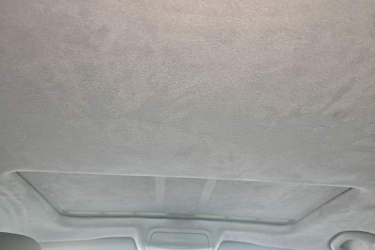 Used Volkswagen Sagitar 2014 1.6L Automatic Comfort Model Headliner
