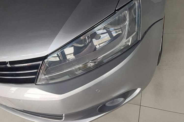 Used Volkswagen Sagitar 2014 Revised Version 1.4TSI Automatic Luxury Edition Left Front Headlight