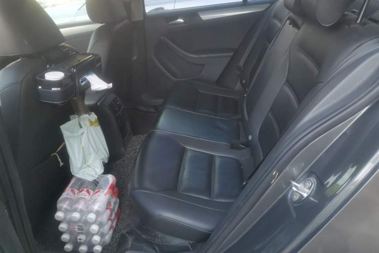 Used Volkswagen Sagitar 2014 1.6L Automatic Comfort Model Left Rear Seat
