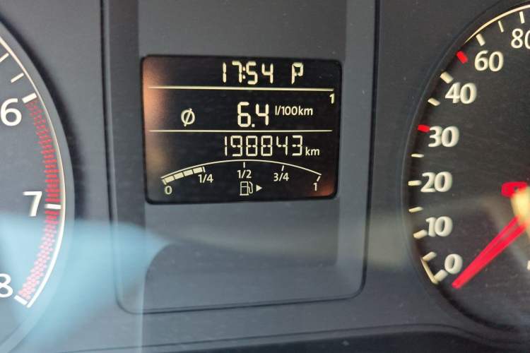Used Volkswagen Sagitar 2014 1.6L Automatic Comfort Model Odometer Close Up